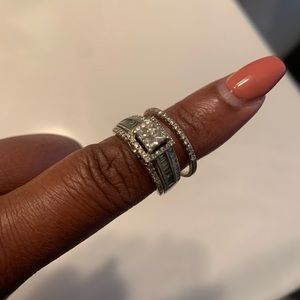 Wedding rings 1 ct.  Kay’s Jewelry I still have the jewelry box and paperwork.